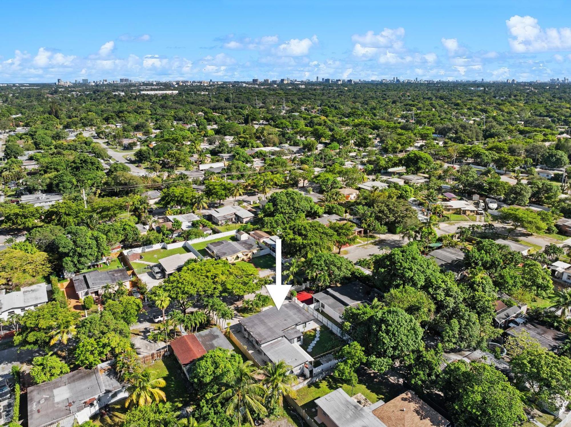 3 Bedroom And 2 Bath North Miami, Florida Exterior photo